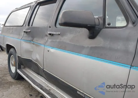 1991 GMC Suburban R25 Conventional из США, поврежденный, VIN 1GKGR26NXMF522726